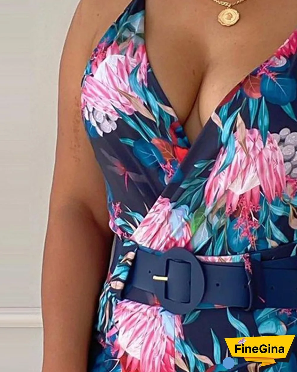 Tropical Print Top & Pocket Design Shorts Set