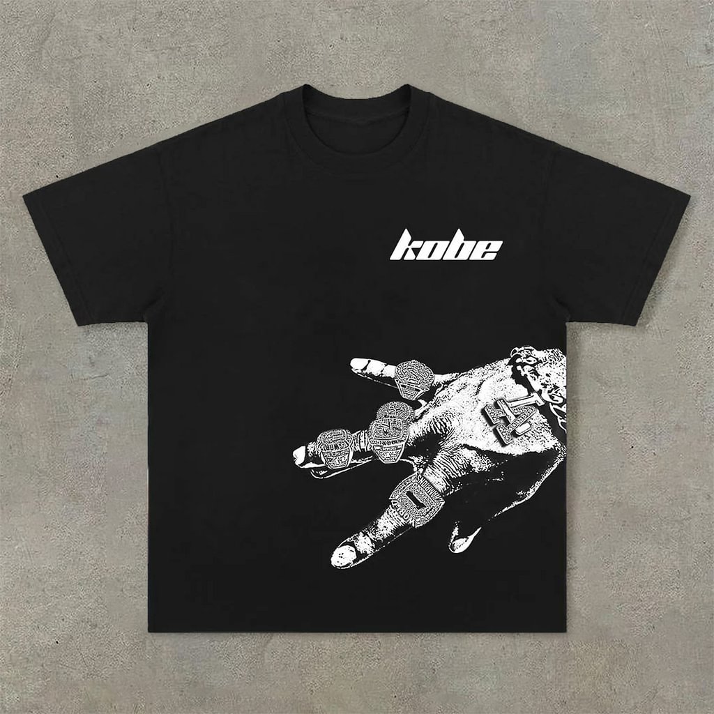 Sopula Vintage Mamba Forever Graphic Cotton T-Shirt - Sopula｜Premium Graphic Tees & Graphic Clothing