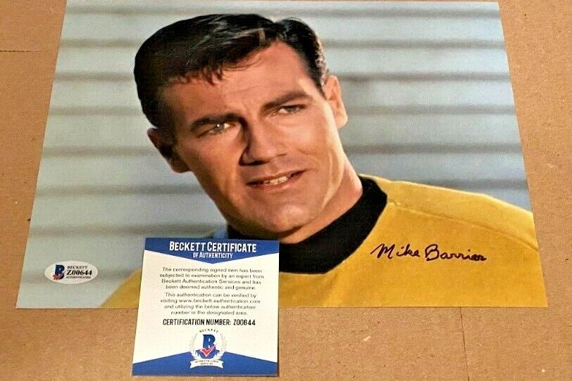 MICHAEL BARRIER SIGNED STAR TREK 8X10 Photo Poster painting BECKETT CERTIFIED #2