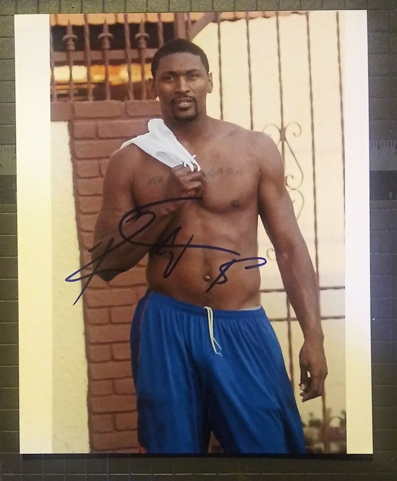 Ron Artest signed 8x10