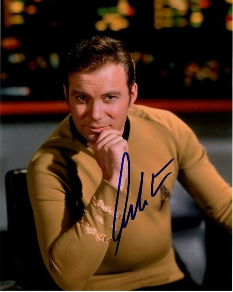 William shatner signed autographed 8x10 star trek captain james t. kirk Photo Poster painting