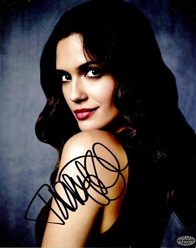 Stunning TORREY DEVITTO Signed Photo Poster painting - Pretty Little Liars