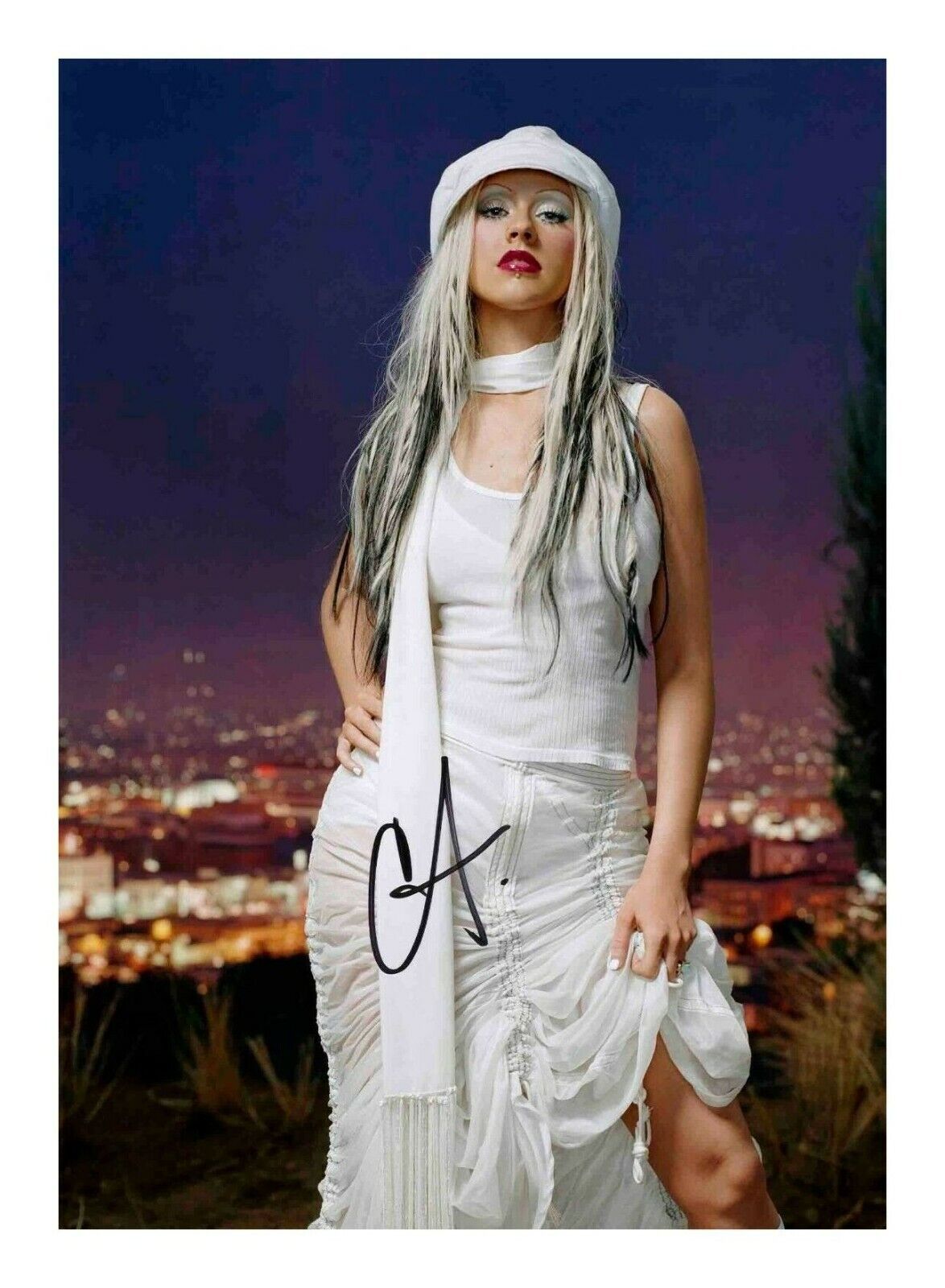 CHRISTINA AGUILERA AUTOGRAPH SIGNED PP Photo Poster painting POSTER