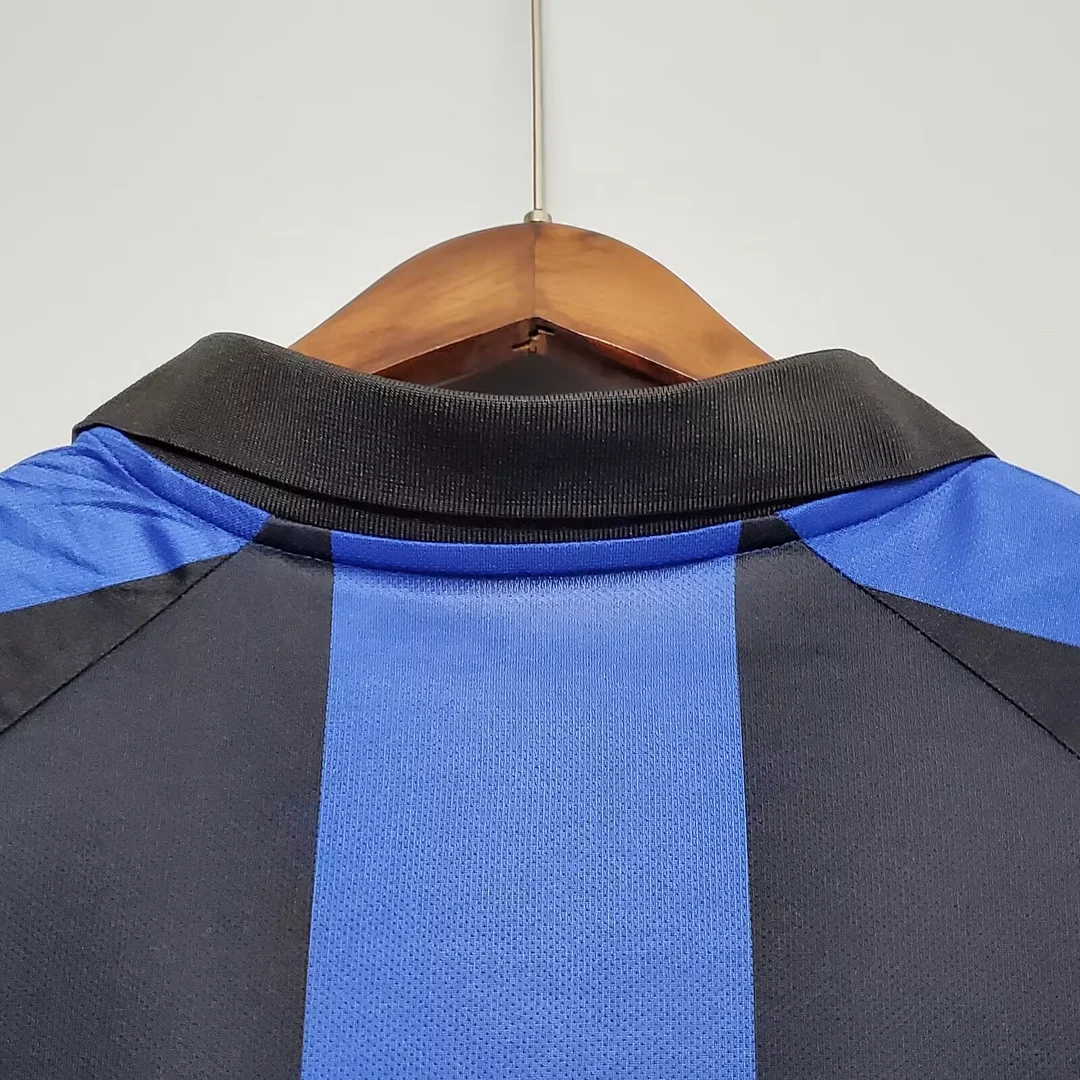 Retro Inter Milan 01/02 Home Football Shirt Thai Quality