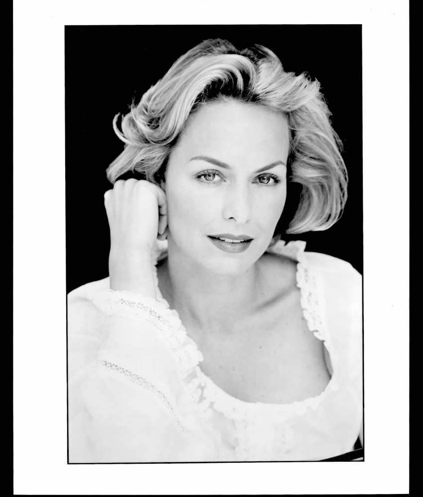 MELORA HARDIN - 8x10 Headshot Photo Poster painting w/ Resume - The Rocketeer