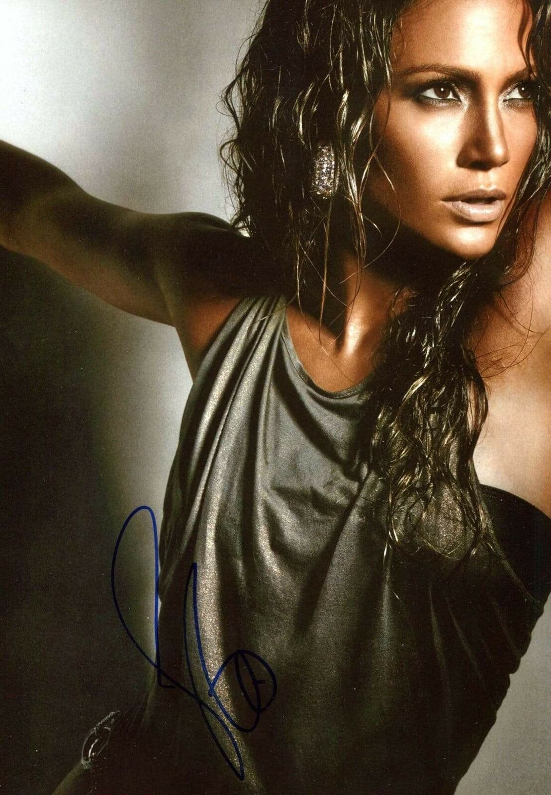 Jennifer Lopez SINGER ACTRESS PRODUCER autograph, signed Photo Poster painting