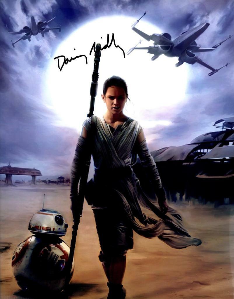 Daisy Ridley 11x14 autographed Photo Poster painting signed Picture amazing and COA