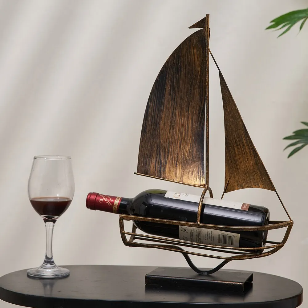 Creative Sailing Metal Statue Wine Wine Rack Retro Home Decoration Wine Cabinet Decor Accessories Living Room Decoration Crafts