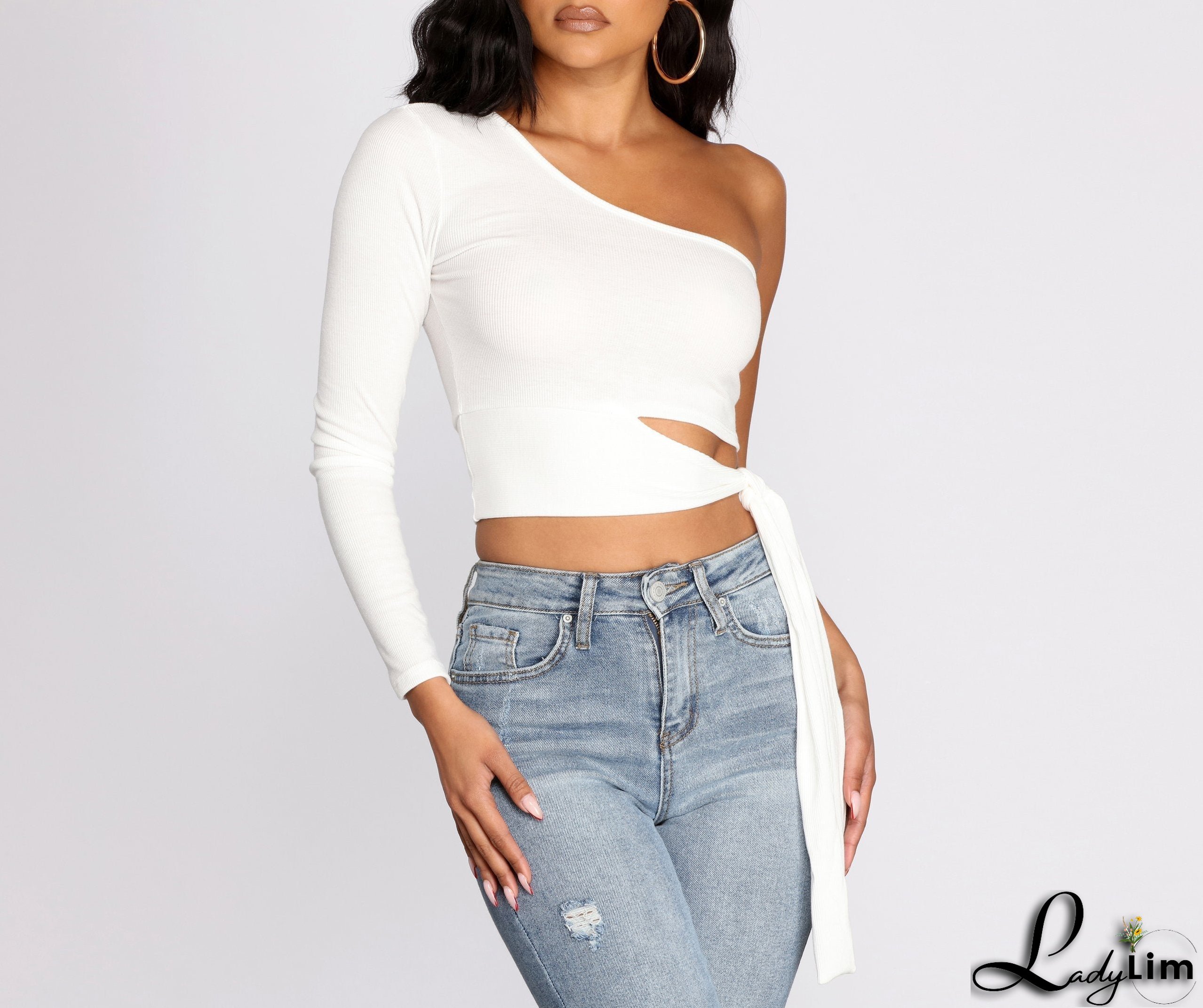 Single Sleeve Ribbed Crop Top