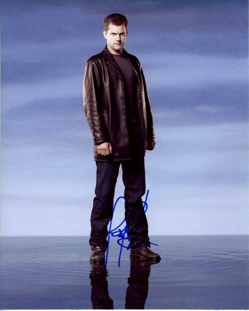 Joshua jackson signed autographed Photo Poster painting