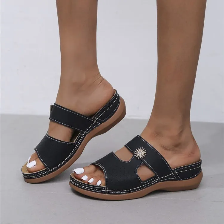Women's Solid Color Hollow Mid-heel Platform Slippers