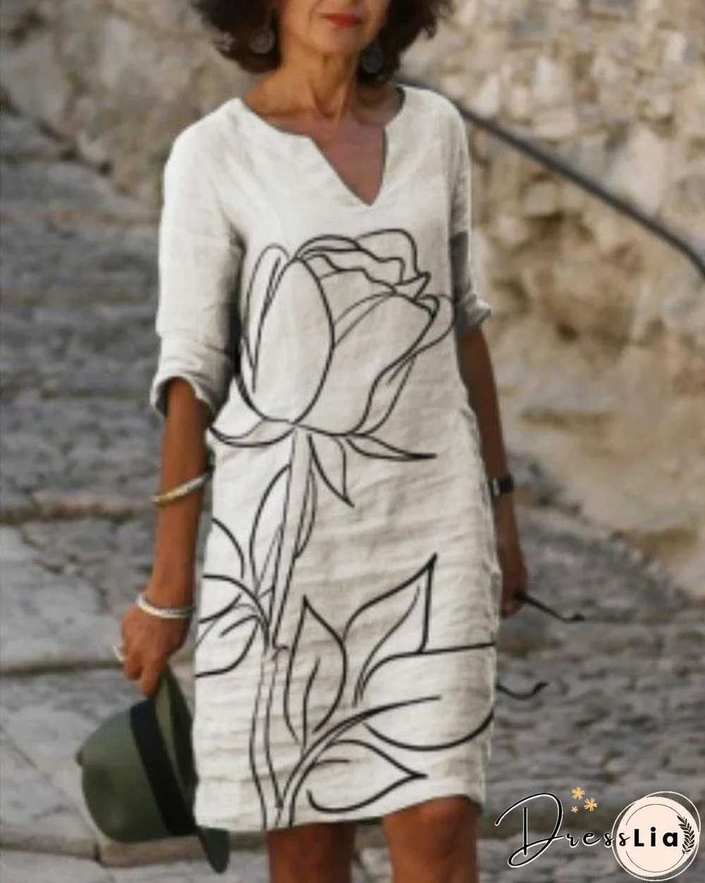 Casual Printed Tunic V-Neckline Half Sleeve Shift Dress