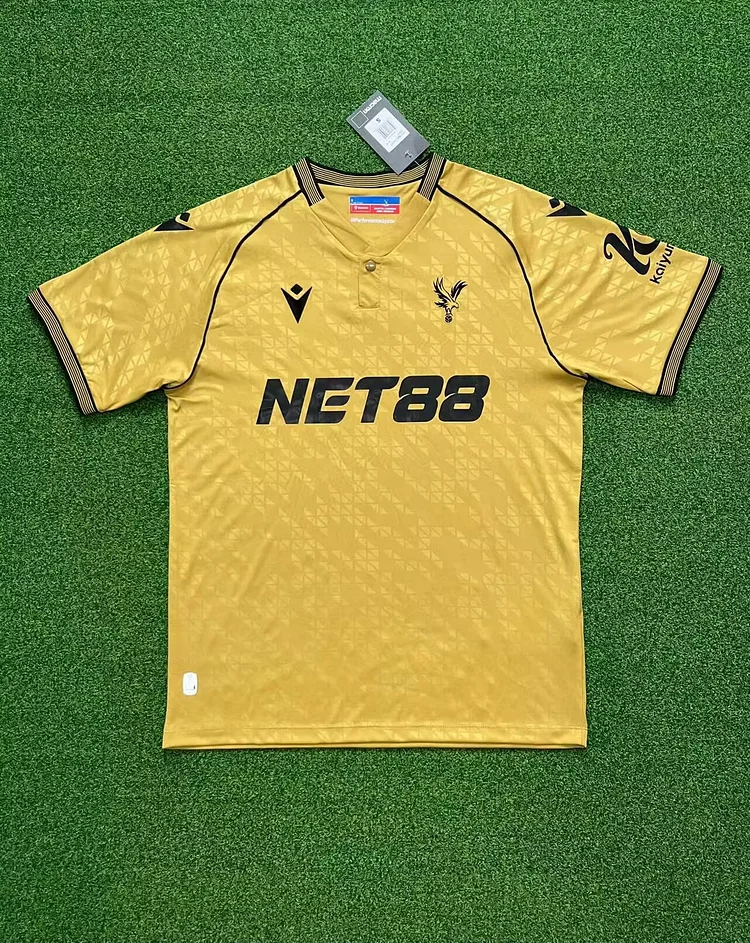 25/26 Crystal Palace away fan edition
