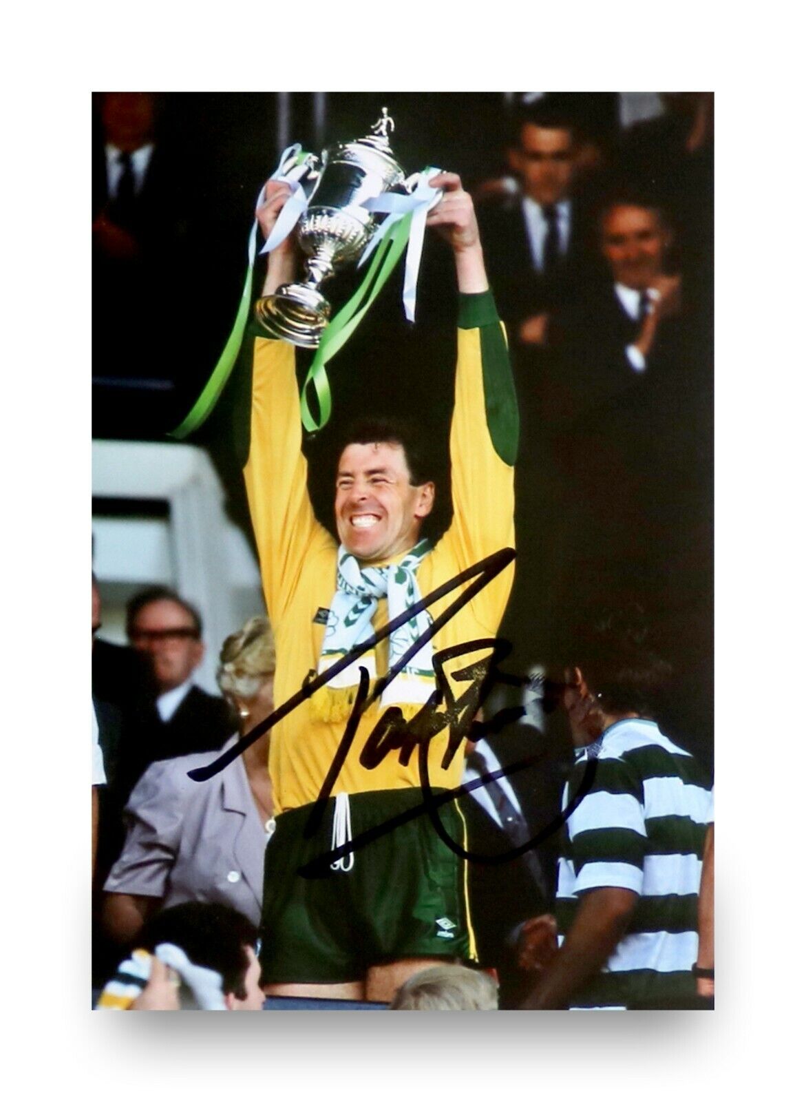 Pat Bonner Signed 6x4 Photo Poster painting Celtic Goalkeeper Genuine Autograph Memorabilia +COA