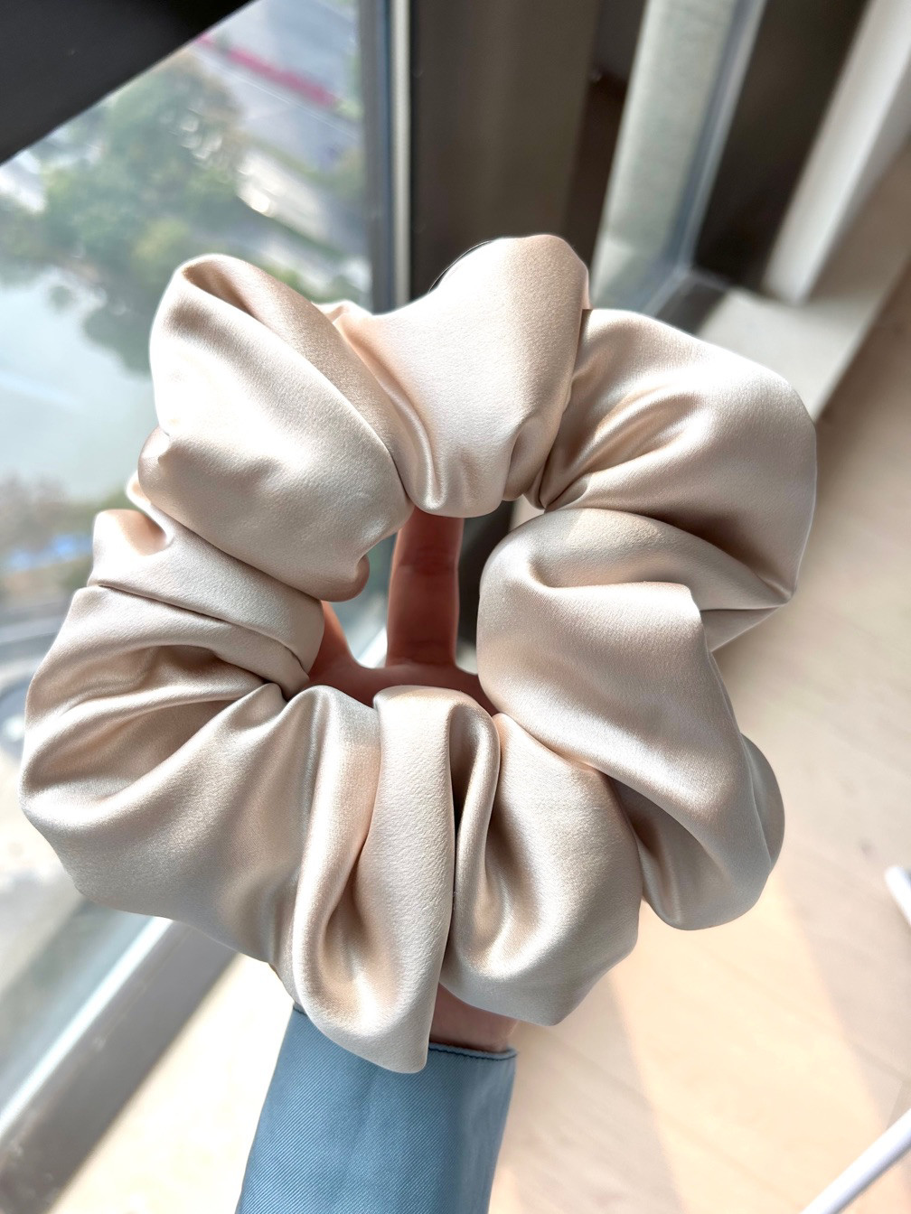 Maneifurui™ Scrunchie CLASSIC