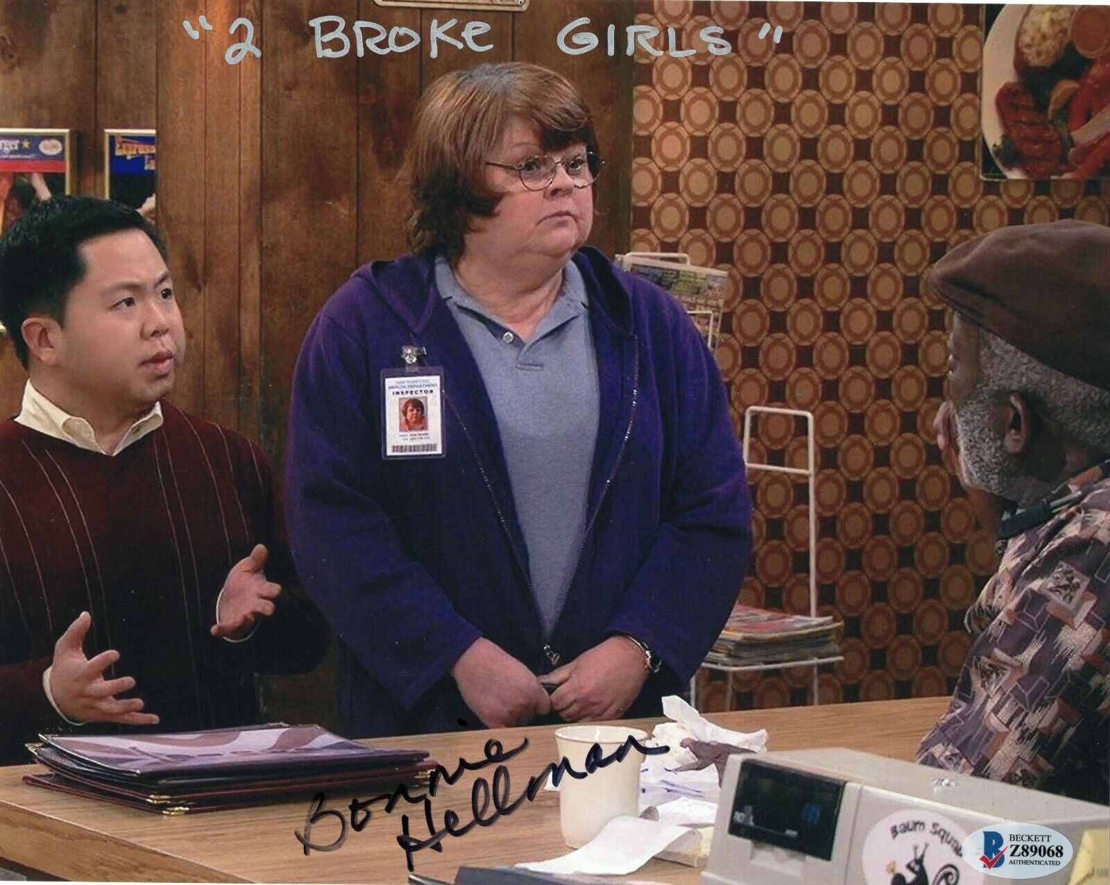 Bonnie Hellman 2 Broke Girls Jean Signed 8x10 Photo Poster painting w/Beckett COA Z89068