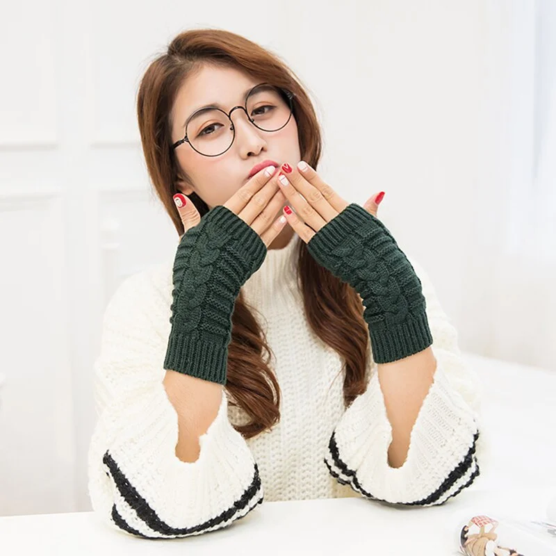 Arm Warmers Women Solid Twist Knitting Short Winter Warm Half-fingered Finger-less Womens Mitts Simple Leisure All-match Trendy