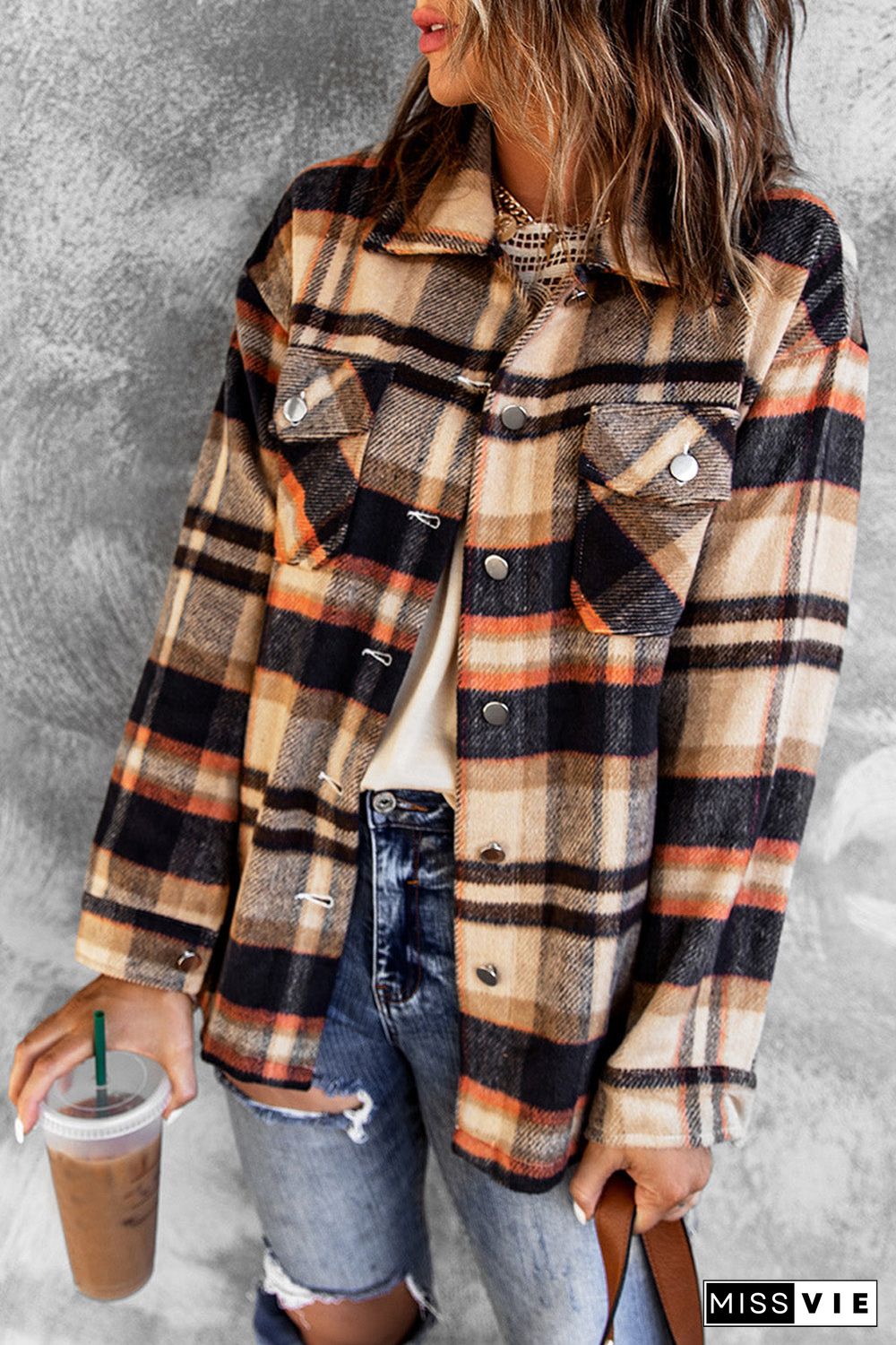 Geometric Plaid Print Pocketed Shirt
