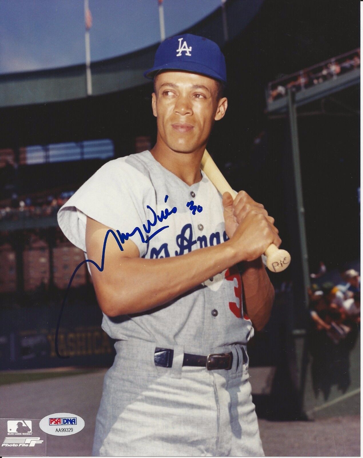 MAURY WILLS (LA Dodgers) Signed 8x10 Photo Poster painting w/ PSA COA