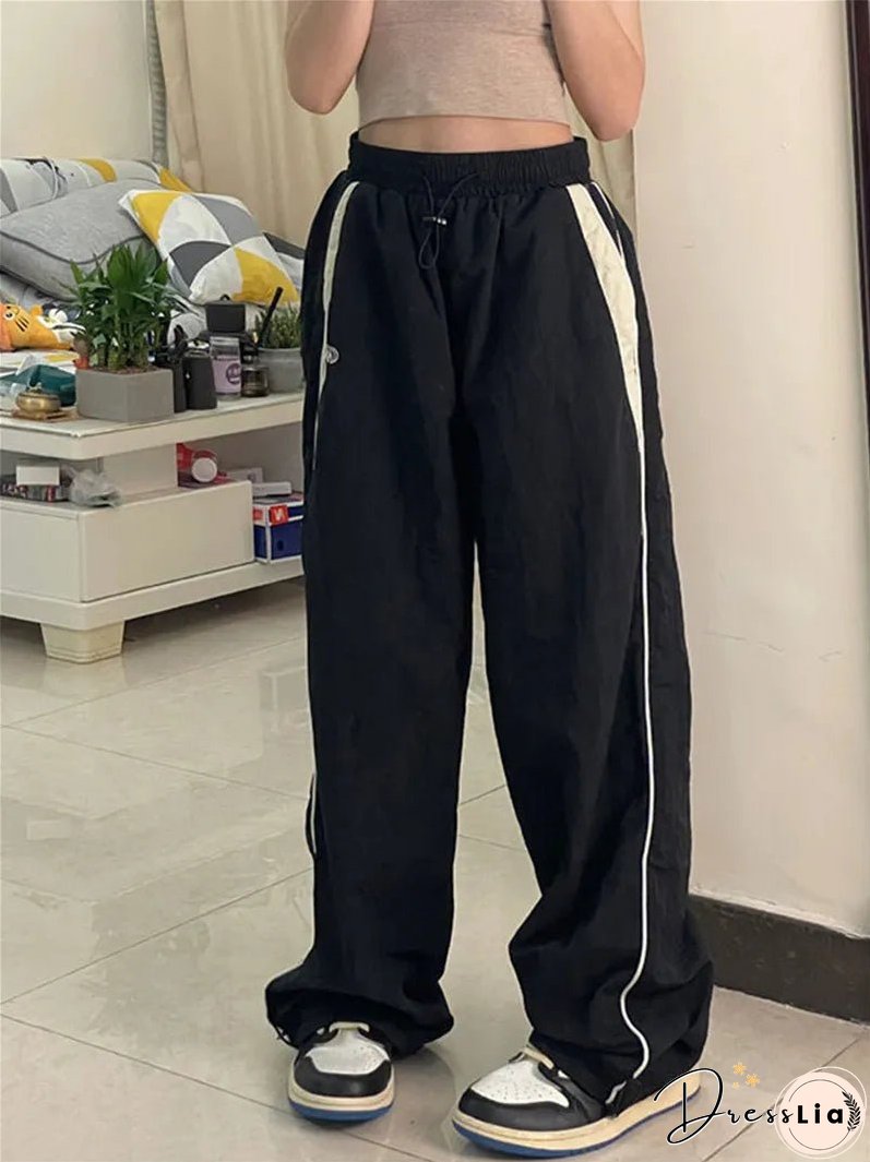 Modern and Comfortable Pants