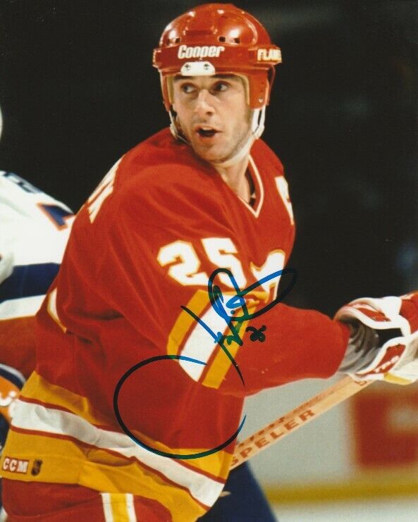 VINTAGE JOE NIEUWENDYK SIGNED CALGARY FLAMES 8x10 Photo Poster painting #2 HHOF Autograph PROOF!