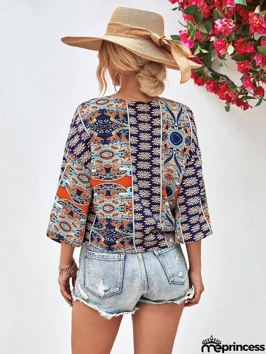 Tie Hem V-Neck Three-Quarter Sleeve Blouse