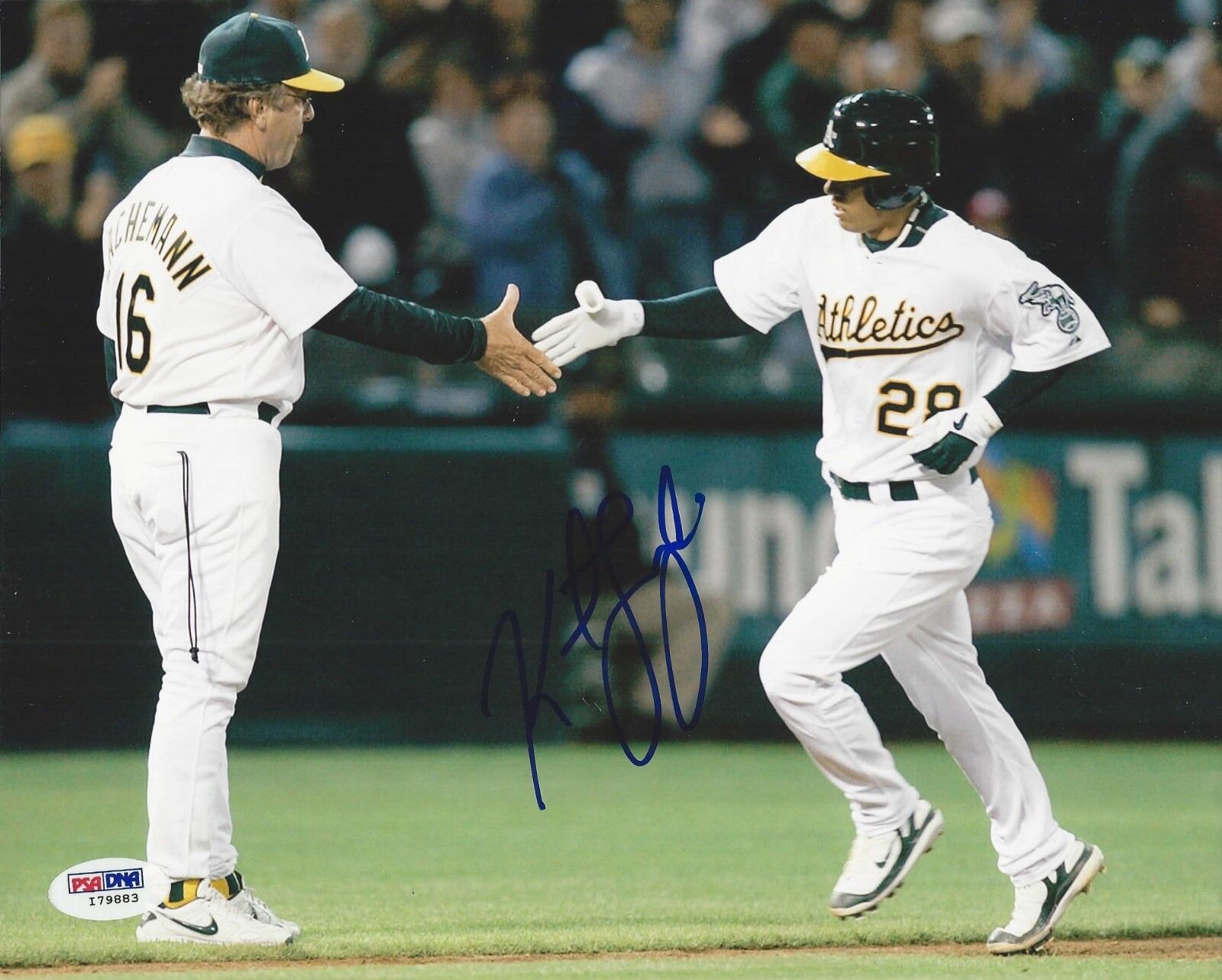 Kurt Suzuki Signed Oakland A's 8x10 Photo Poster painting PSA/DNA#I79883