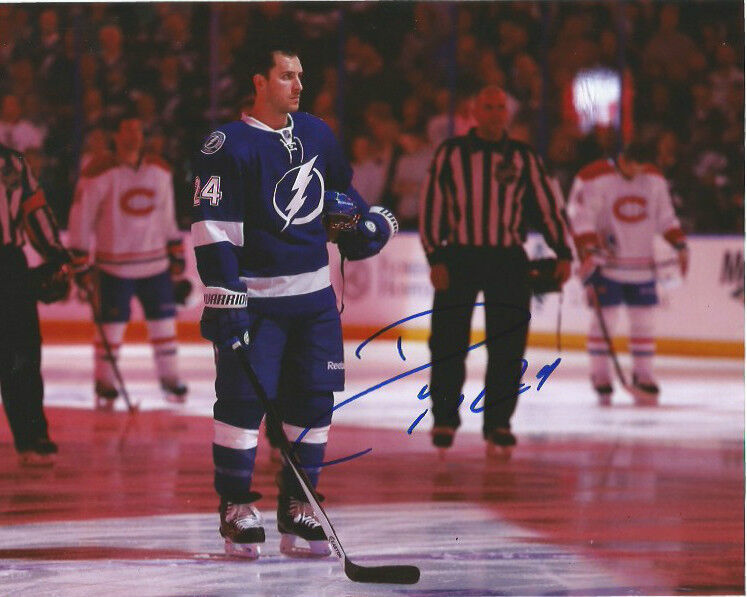 Tampa Bay Lightning Ryan Callahan Signed Autographed 8x10 Photo Poster painting COA