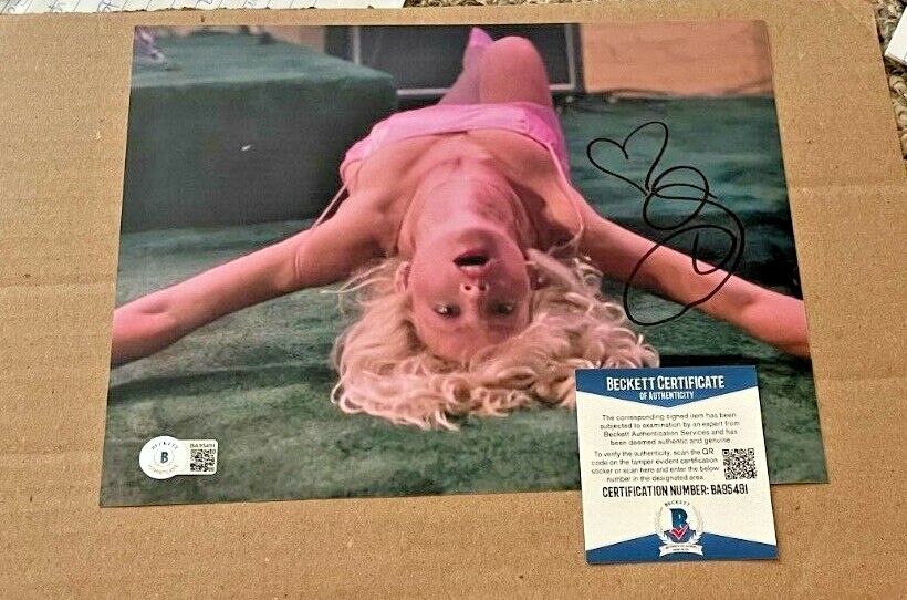 JULIE MICHAELS SIGNED SEXY 8X10 Photo Poster painting BECKETT CERTIFIED ROADHOUSE