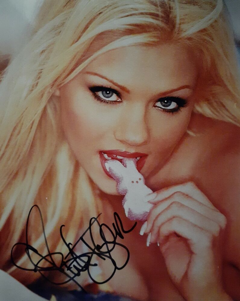 Buffy Tyler signed 8x10