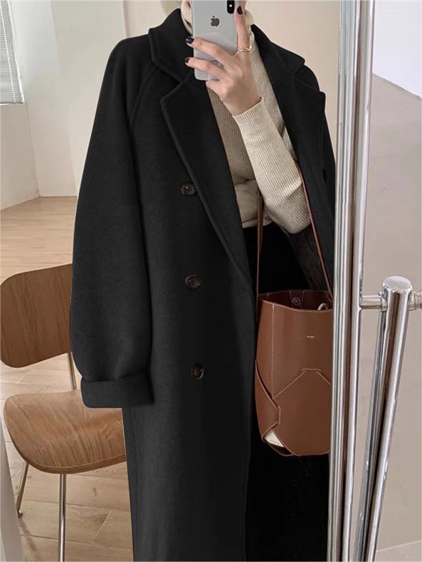 Brownm long coat with lapel collar