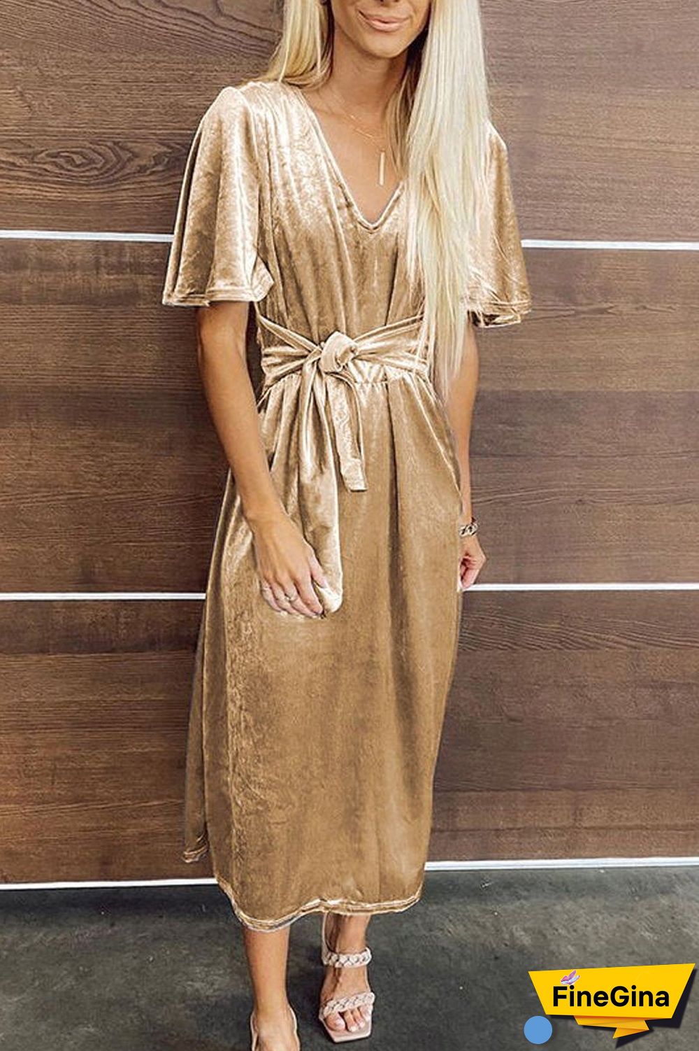 Pleuche V-Neck Knotted Short Sleeve Dress