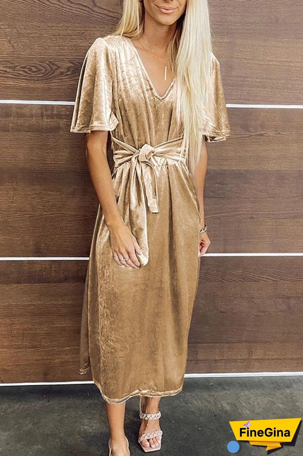 Pleuche V-Neck Knotted Short Sleeve Dress