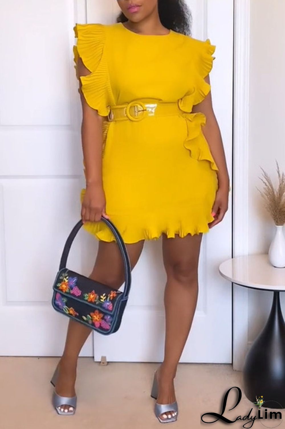 Yellow Casual Solid Patchwork Flounce O Neck One Step Skirt Dresses