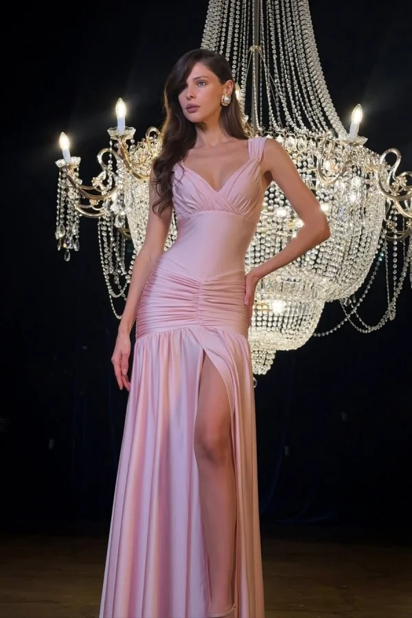 Romantic Blushing Pink V-Neck Sleeveless Pleated Split Prom Dress YK0021