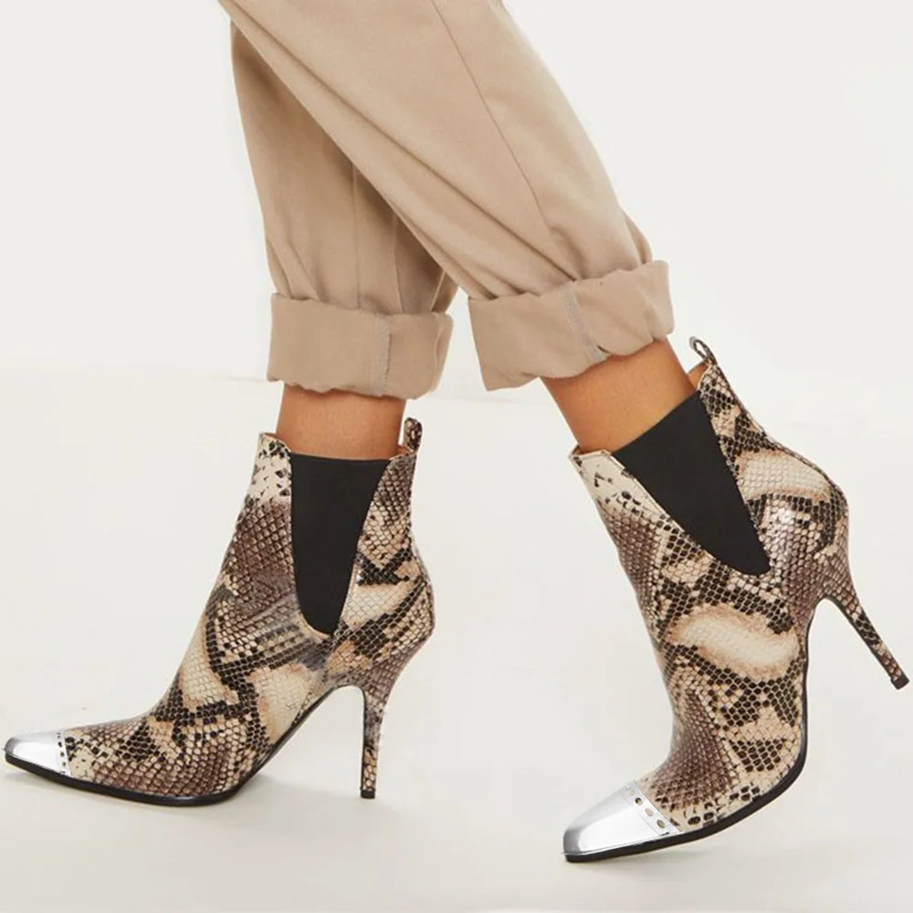 Printed Snake Pointed Ankle Boots 