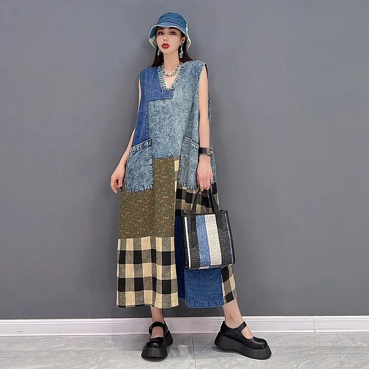 Fashion Loose V-neck Patchwork Sleeveless Denim Pockets Dress