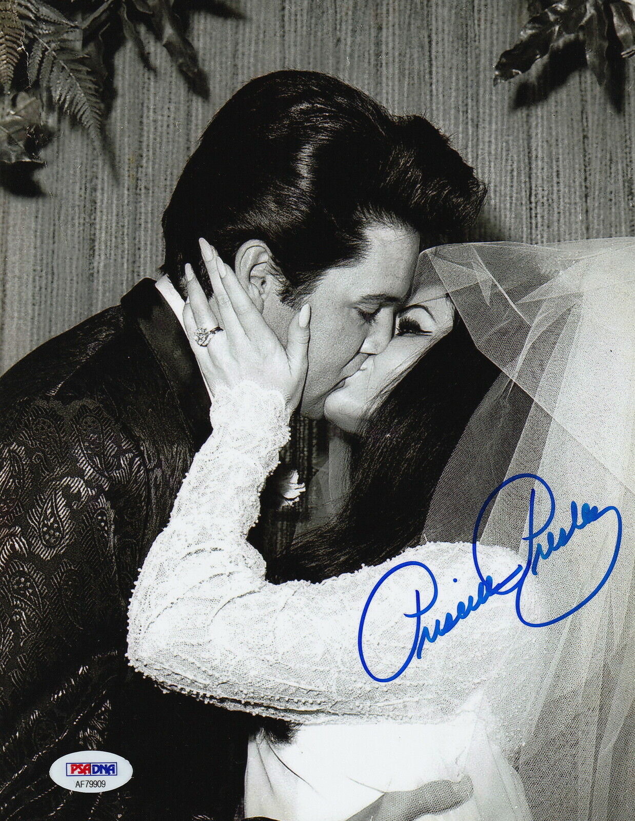 Priscilla Presley Autographed Kissing Elvis Wedding 8x10 B&W Photo Poster painting PSA/DNA COA