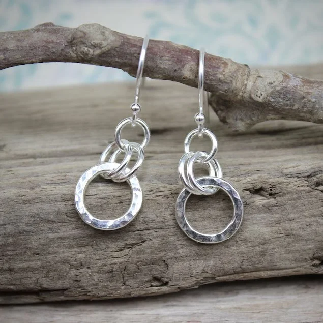 Vintage Hammer Pattern Circle Earrings