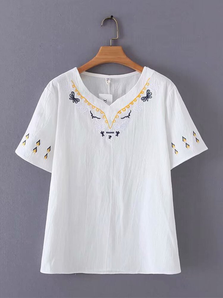 Embroidery V neck Short Sleeve Vintage T shirt For Women P1668328