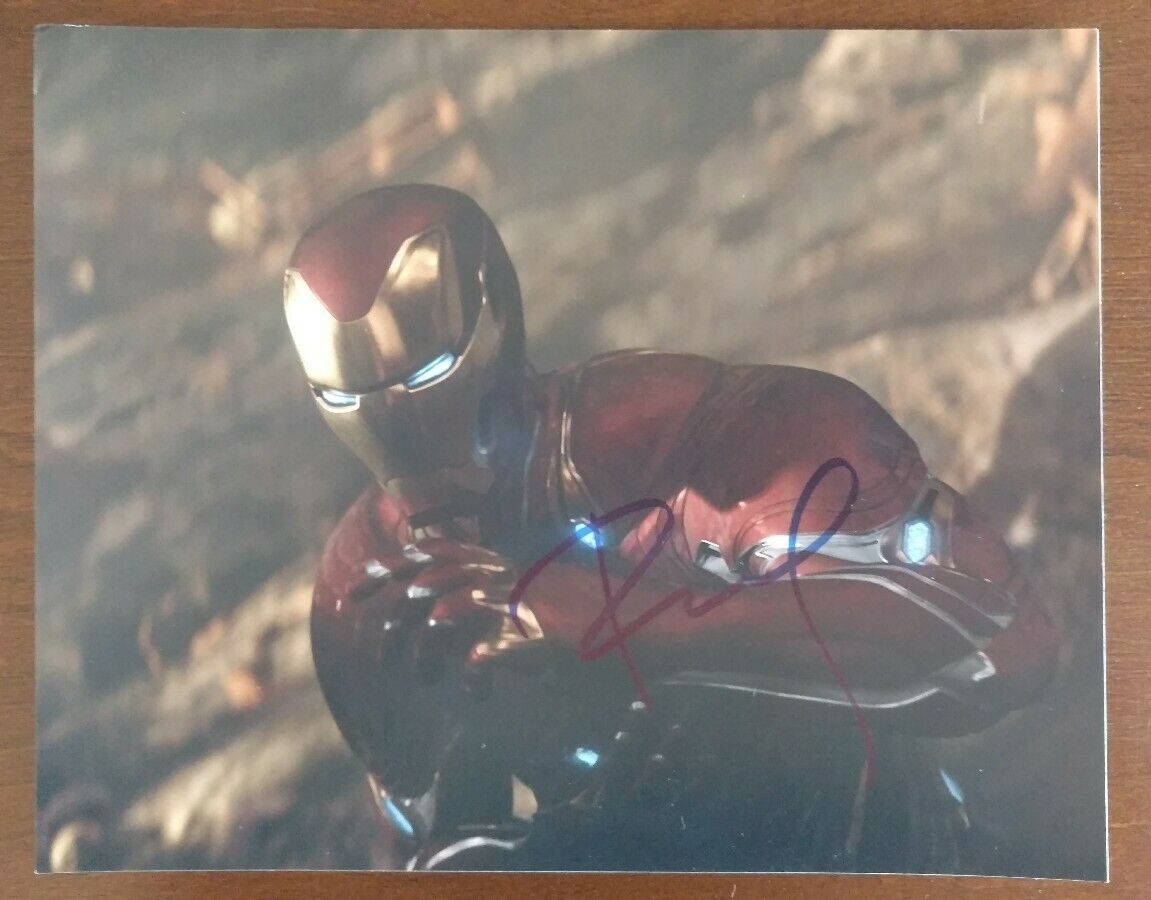 Robert Downey Jr. * Signed Avengers Marvel Iron Man 8 X 10 Photo Poster painting