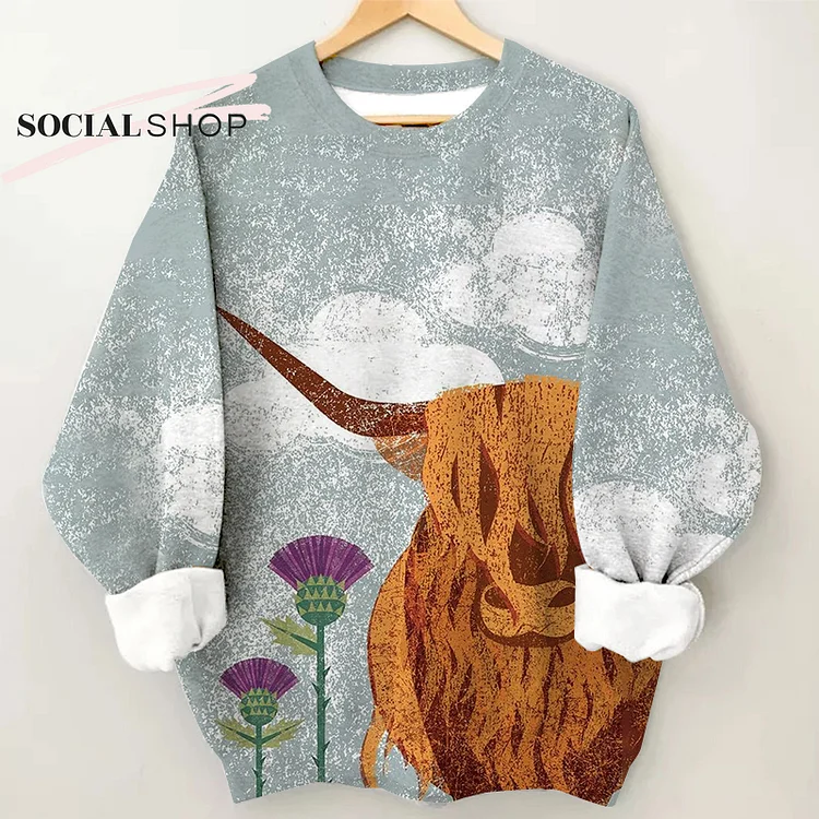 Women's Highland Cattle Floral Long Sleeve Crew Neck Sweatshirt socialshop