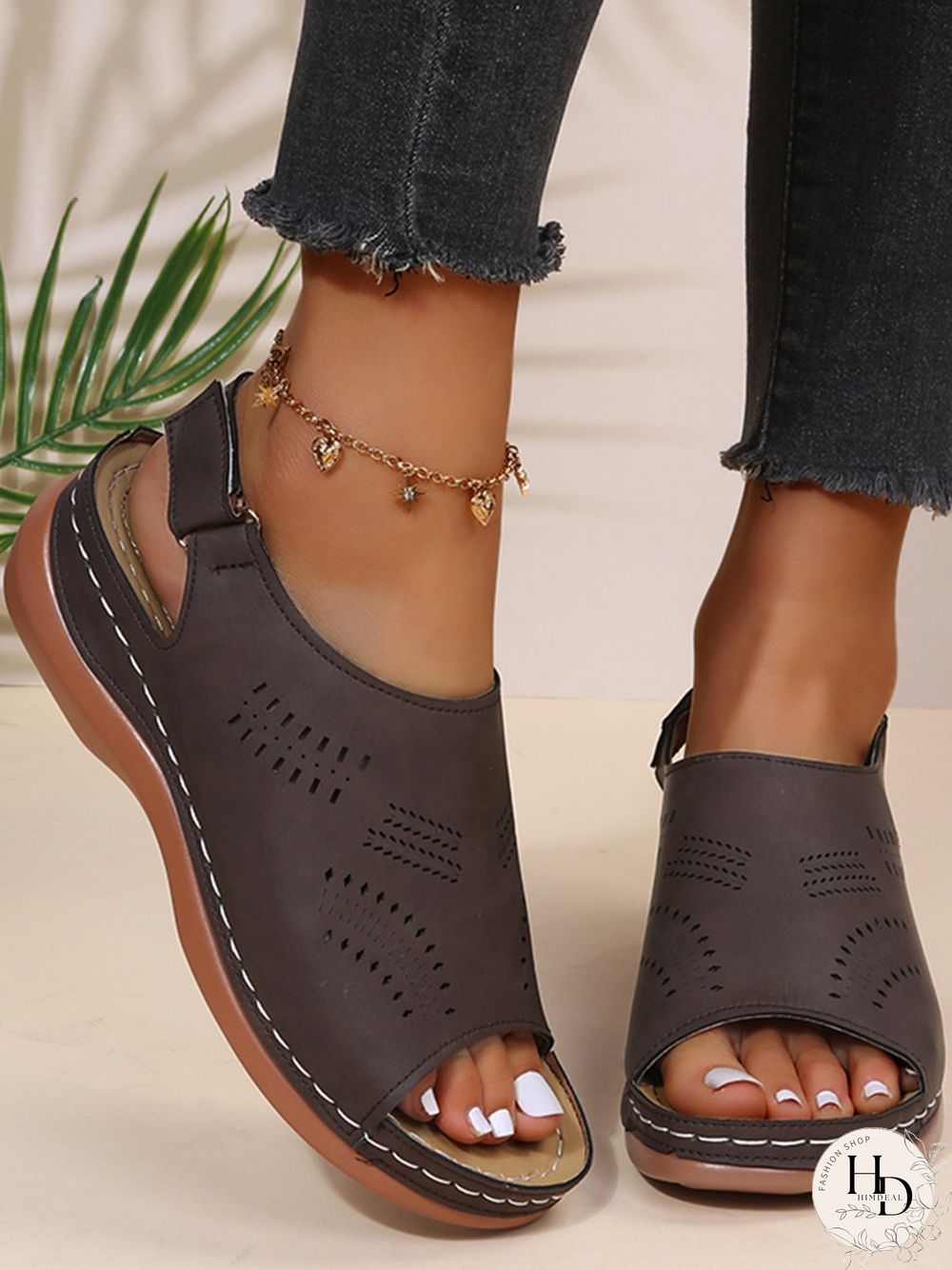 Cutout Velcro Vintage Casual Velcro Wedge Sandals