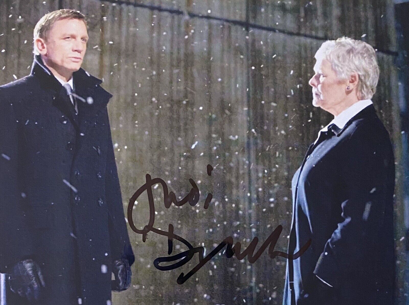 Dame Judi Dench Genuine Hand Signed James Bond 6X4 Photo Poster painting 3