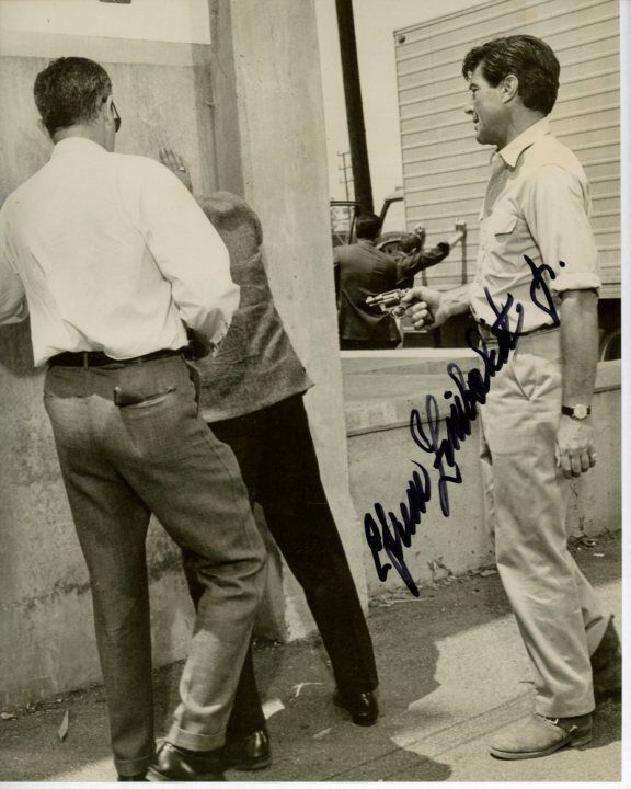 EFREM ZIMBALIST JR. Signed Autographed THE F.B.I. LEWIS ERSKINE Photo Poster painting