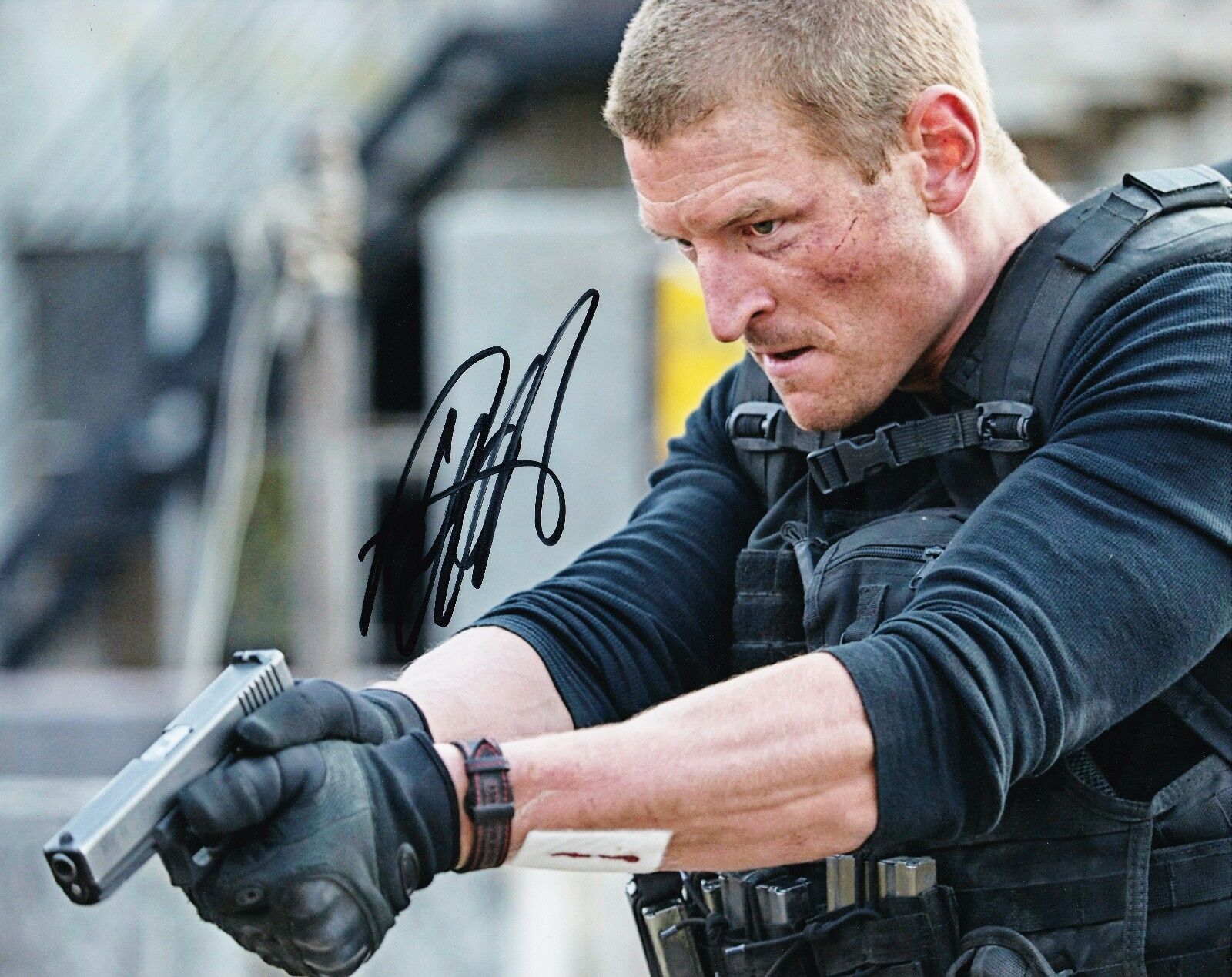 Philip Winchester Signed 10X8 Photo Poster painting Strike Back AFTAL COA (7538)