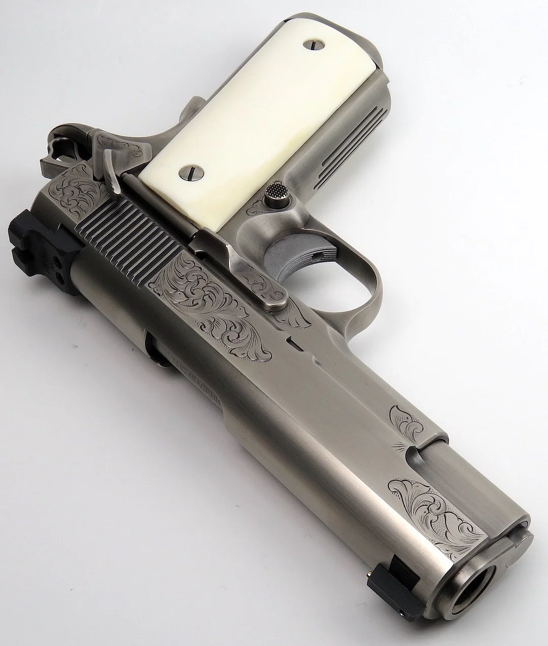 ADL  NIGHTHAWK CUSTOM VIP COMMANDER NICKEL