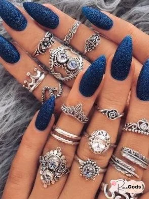 Heart-Shaped Flower Large Gemstone Crown Vintage Carved 16-Piece Set Ring