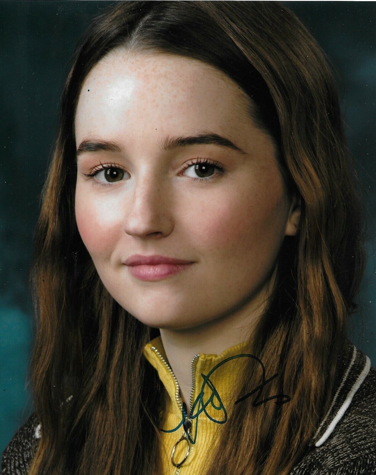 Kaitlyn Dever Signed Booksmart 10x8 Photo Poster painting AFTAL