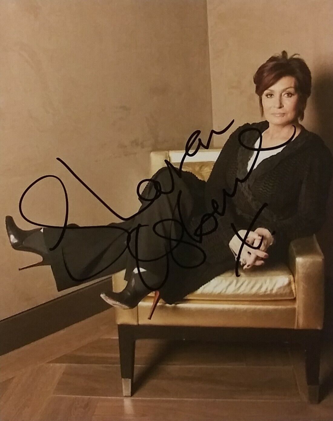 Sharon Osbourne signed 8 x 10